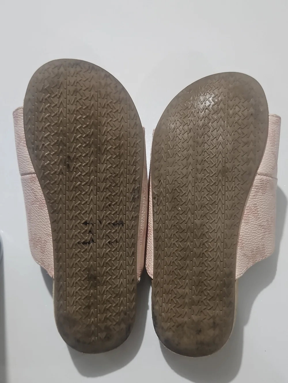 Michael Kors Pink Adjustable Buckle Slide Sandals Kids Sz 13